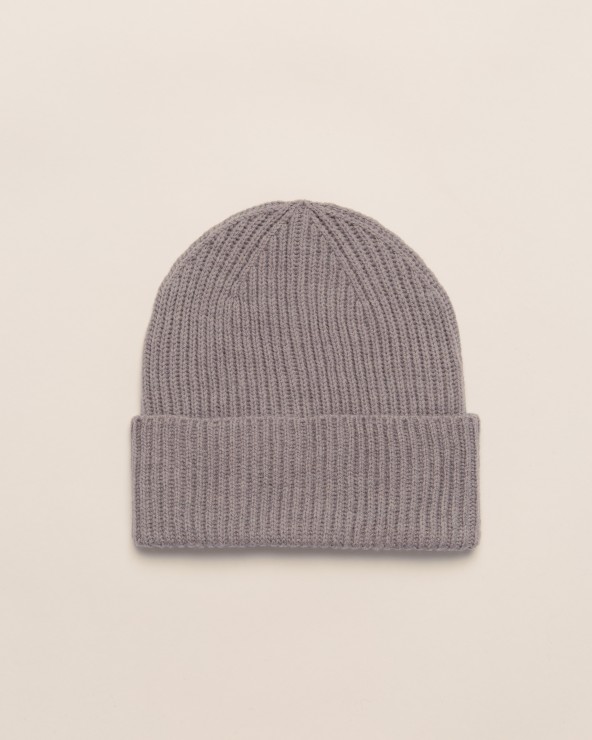 Meriinovillast müts